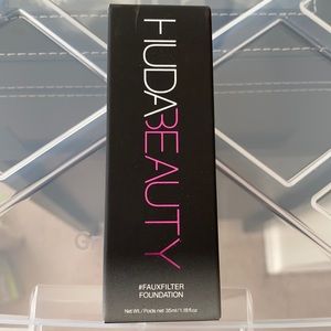 Huda beauty fauxfilter foundation Gingerbread 430N